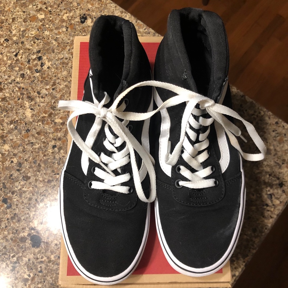 Women’s Vans Ward Hi - black & white - Picture 5 of 8